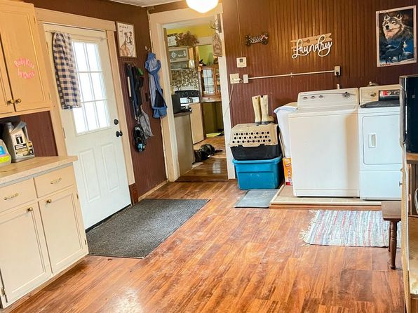 309 W Main St, Lockridge, IA 52635