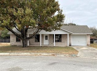 108 Quail Cv, Lockhart, TX 78644