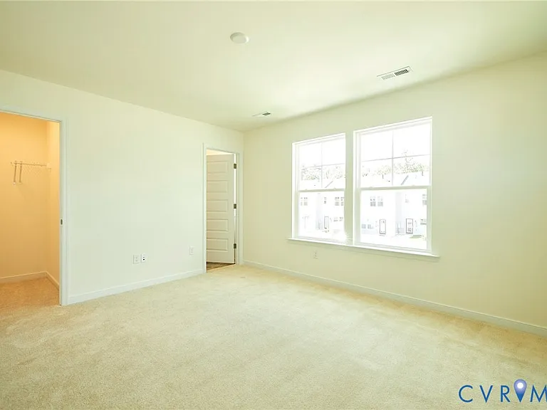214 Greenpark Rd — Photo 21