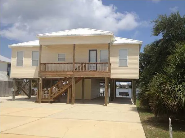 304 Port Royal St, Dauphin Island, AL 36528