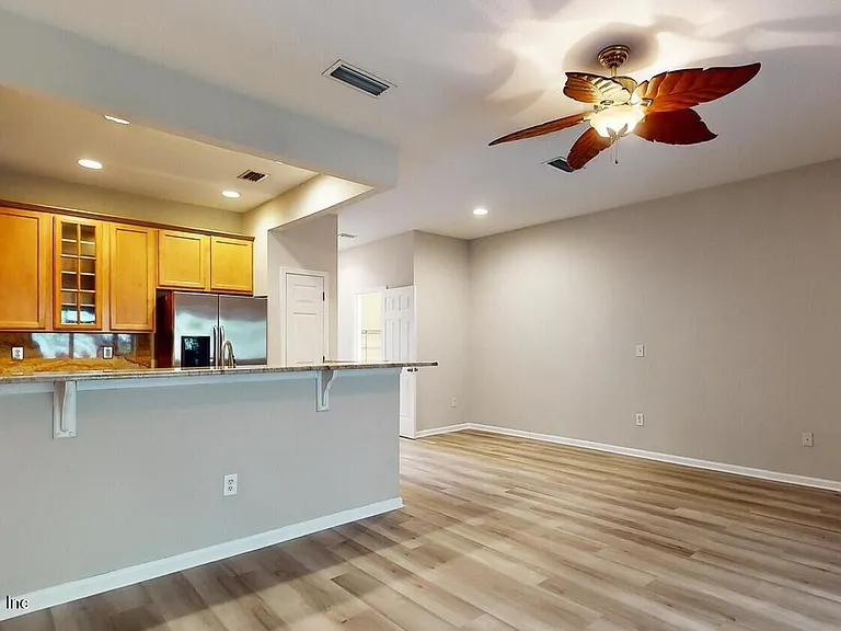 5881 Moonstone Ct — Photo 26