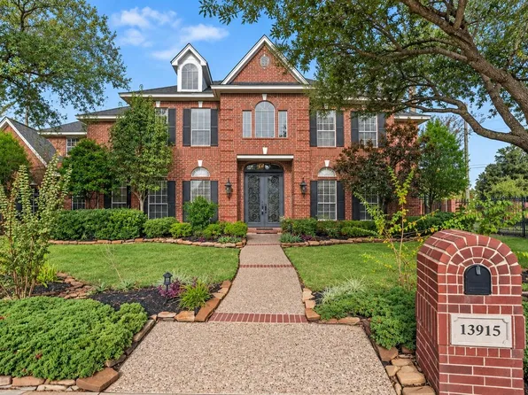 13915 Springmint Dr, Cypress, TX 77429