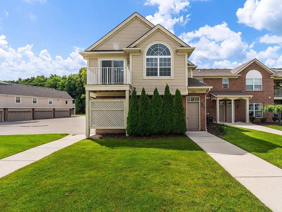 1st image of 21912 Aberdeen Dr