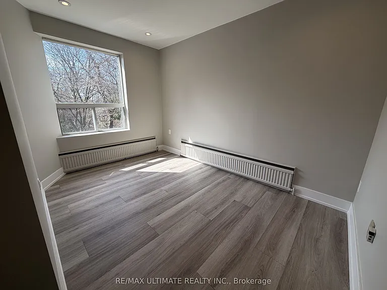 699 Balliol St #303 — Photo 9