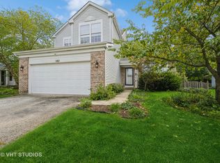 583 Greystone Ln, Bolingbrook, IL 60440