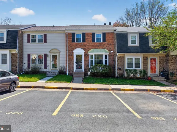 4867 Nash Dr, Fairfax, VA 22032