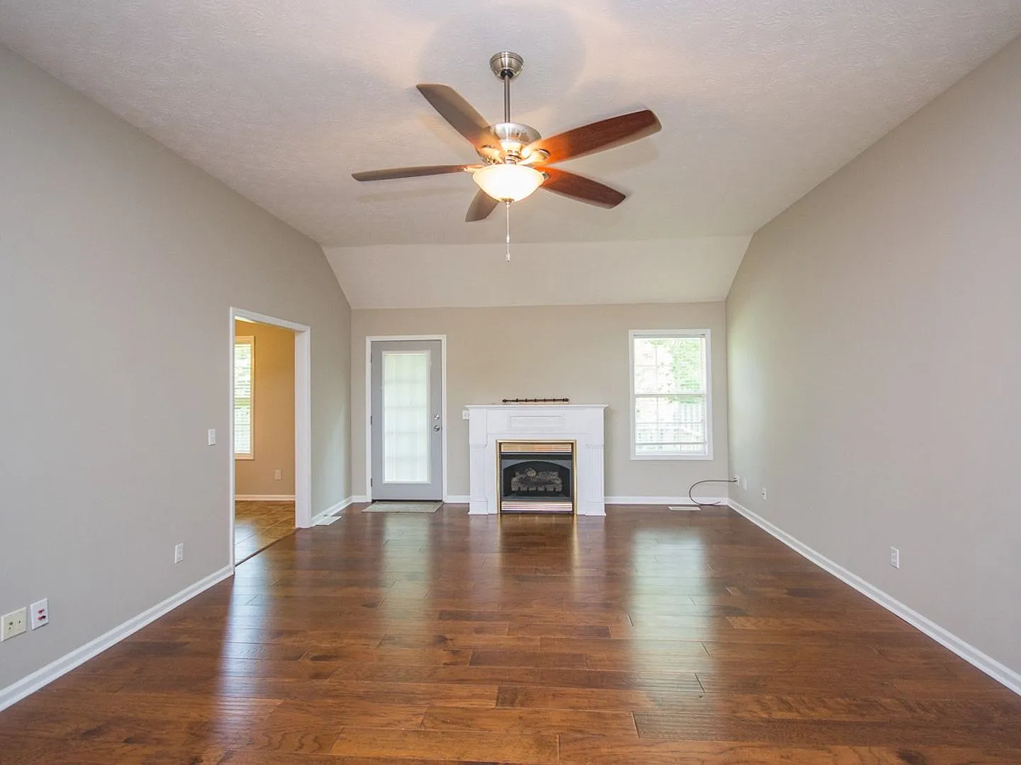 New Rental in East Limestone! — Photo 3