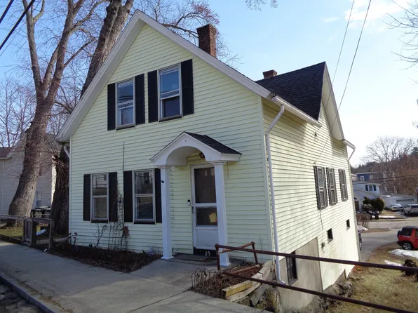 21-23 Eastford Rd, Southbridge, MA 01550