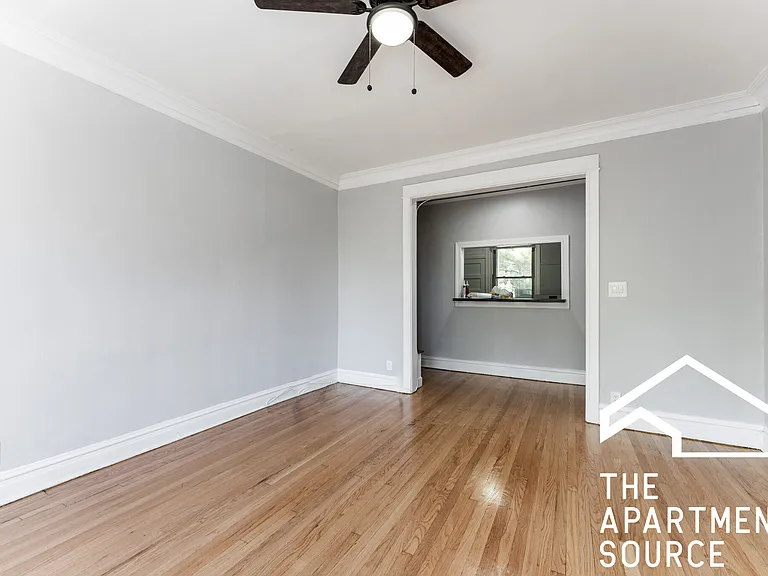 1215 W Rosemont Ave #3 — Photo 8