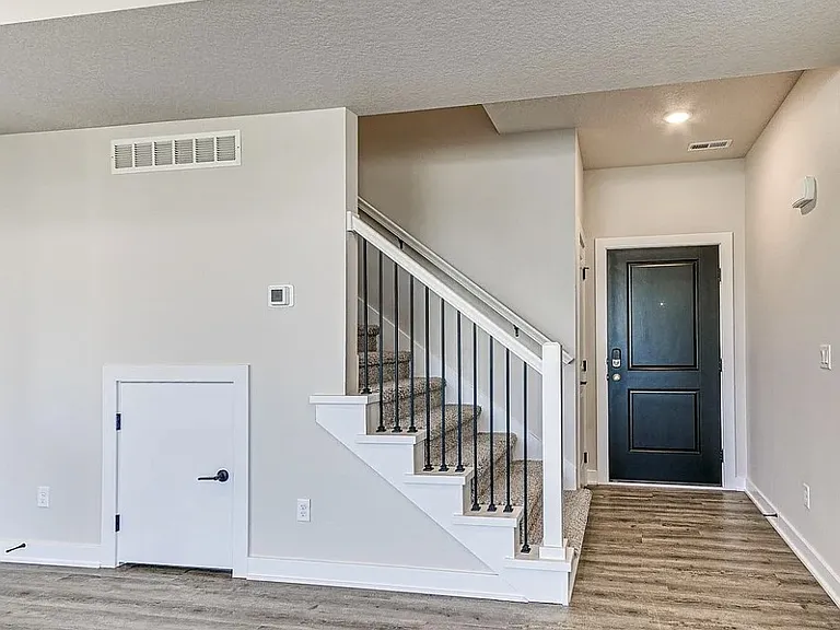 6959 Bluebell Ct — Photo 6