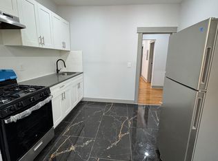 206 Myrtle Ave #2A, Jersey City, NJ 07305