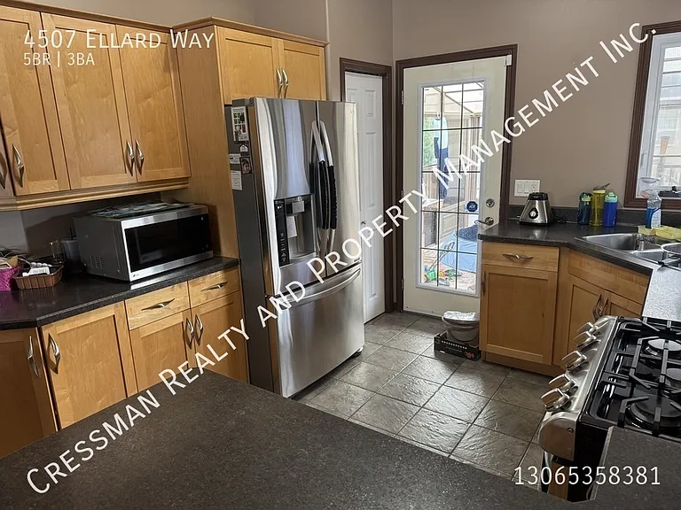 4507 Ellard Way — Photo 3