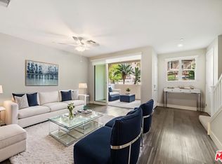 4444 Paxton Pl, Calabasas, CA 91302