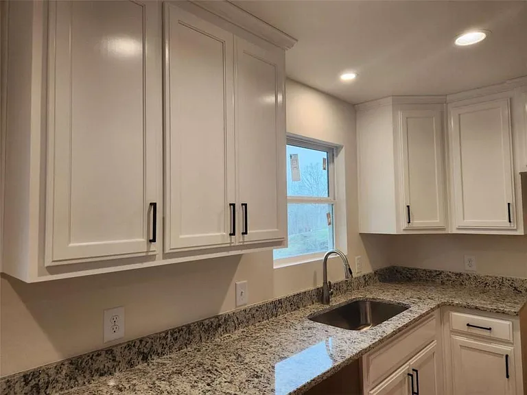 60 Reeves And Norrell Rd — Photo 3