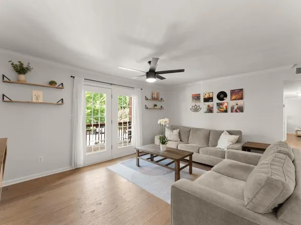 603 Brighton Point, Sandy Springs, GA 30328