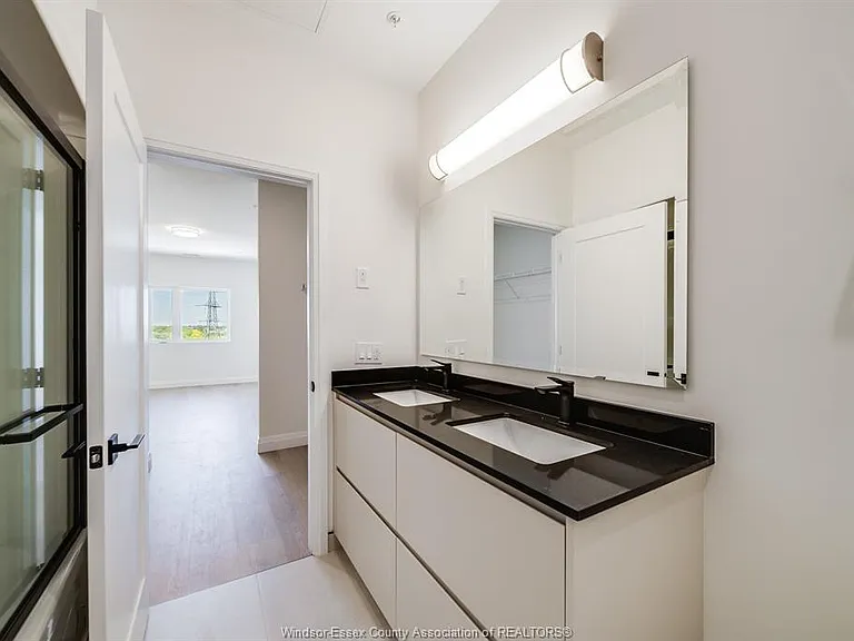4300 Laurier Pkwy #539 — Photo 28