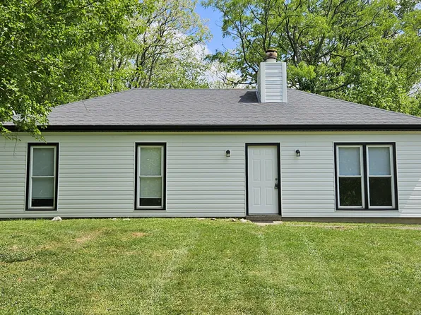 5603 Windy Willow Dr, Louisville, KY 40241