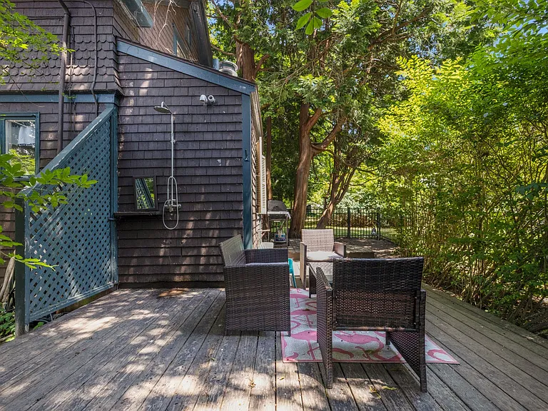 37 Concord Dr — Photo 28