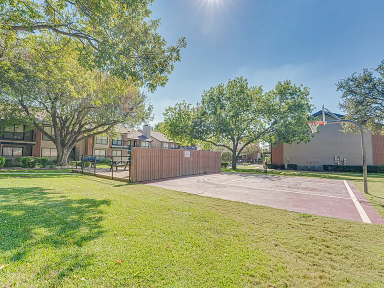 Bardin Oaks — Photo 26