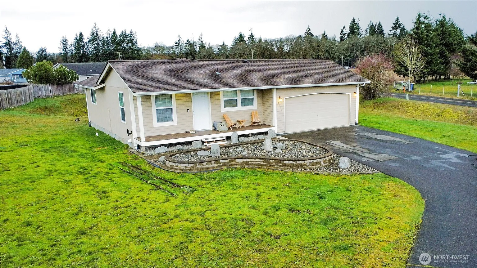 17841 Iris Place SW photo 1