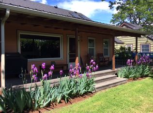255 Crocker Ln, Eugene, OR 97404