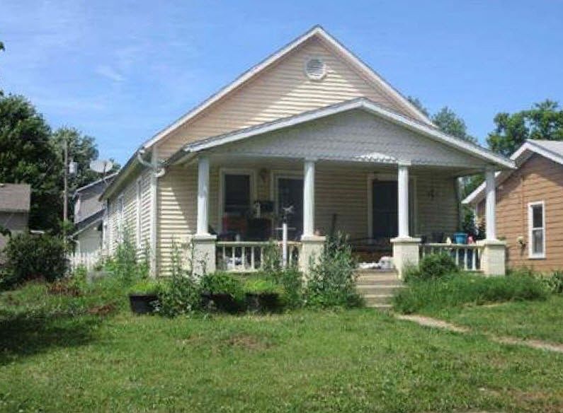 1st image of 408 E Shawnee St
