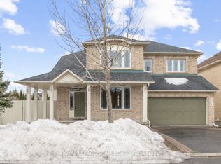 522 Kentmare Cres, Ottawa, ON K2J5P3