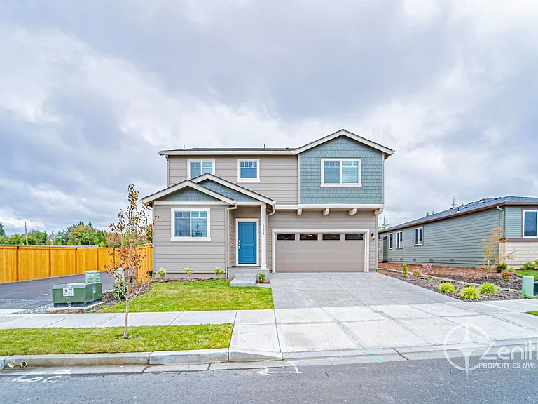 2608 S White Salmon Dr — Photo 2