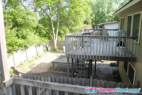 2nd image of 2082 Albemarle St