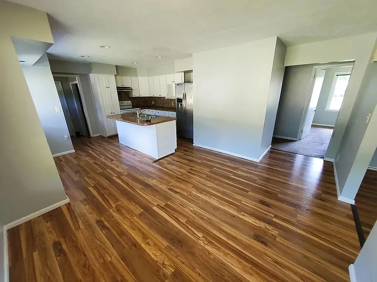 1700 Rondo St SE — Photo 3