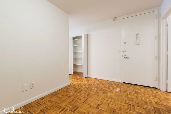 Rented by Platinum Properties | media 12