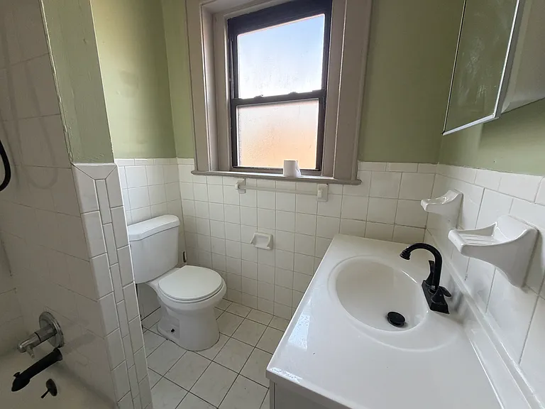 387 4th Ave #3A — Photo 11