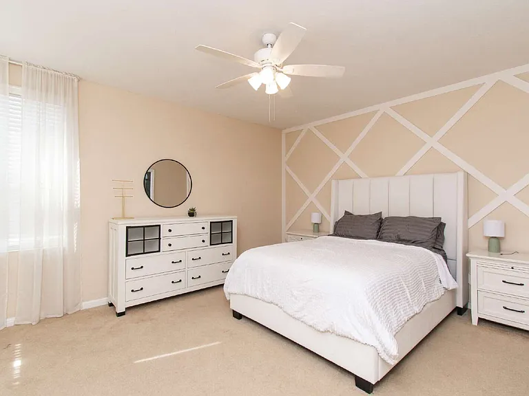 421 Shadowpoint — Photo 18