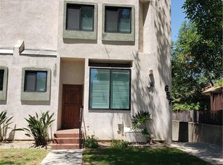 657 S Marengo Ave APT 3, Pasadena, CA 91106