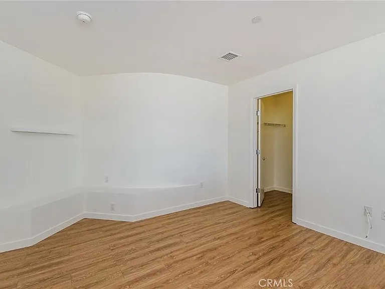 1100 Wilshire Blvd #2603 — Photo 10