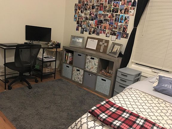 5th image of 411 E Jefferson St APT 1