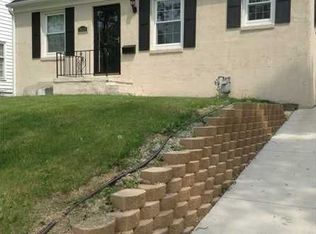 2117 F Ave NE, Cedar Rapids, IA 52402