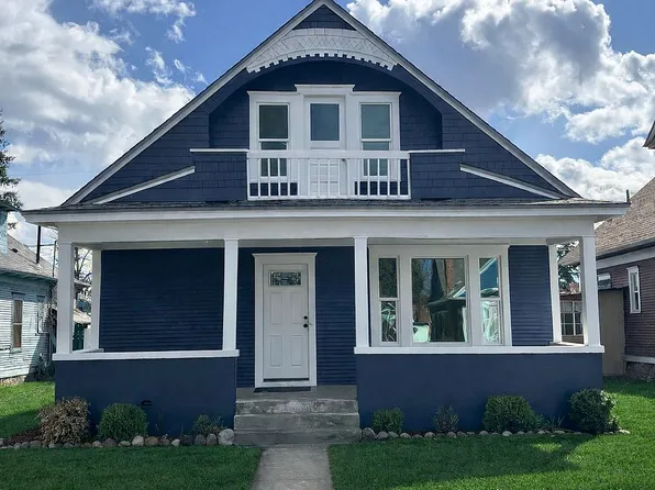1621 W Knox Ave, Spokane, WA 99205