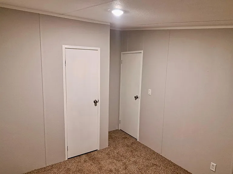 16414 Trenda Ct — Photo 7