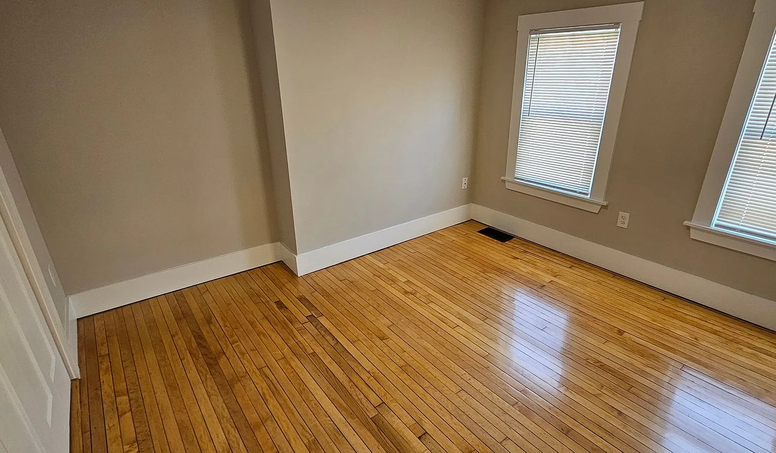 Amoskeag Apartments — Photo 4
