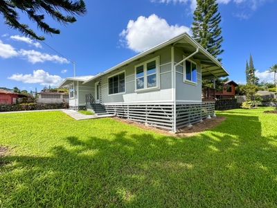 956 Kaumana Dr, Hilo, HI, 96720