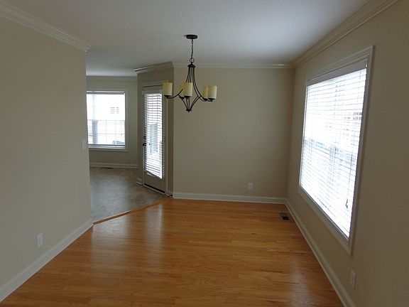 4th image of 1483 Cobra Ln
