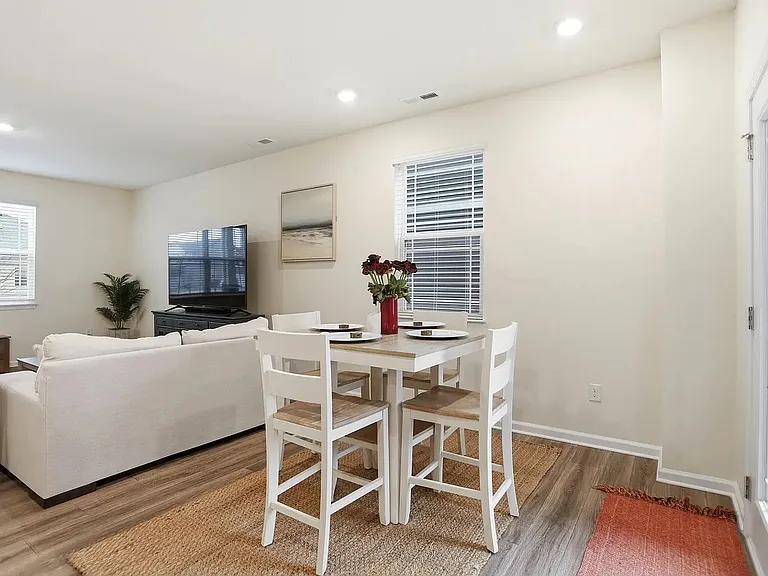 2689 Maricopa Blvd — Photo 31