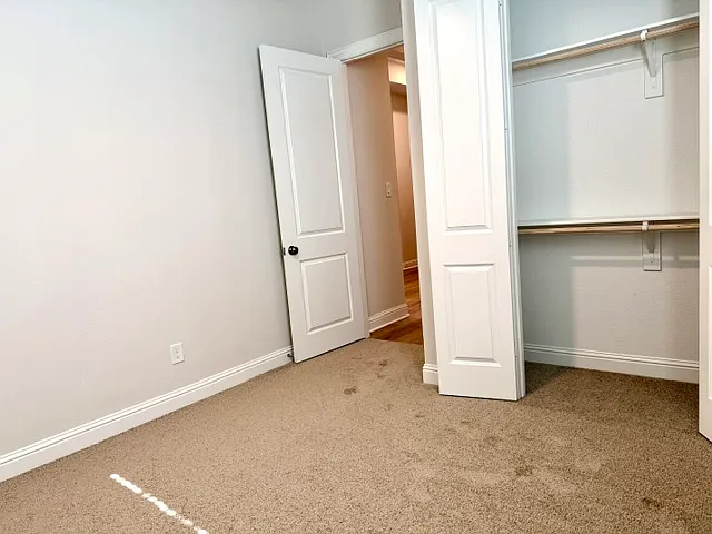 3060 Farmhouse Dr — Photo 9