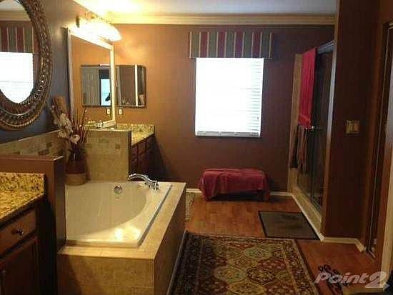 20150831210241823259000000-o