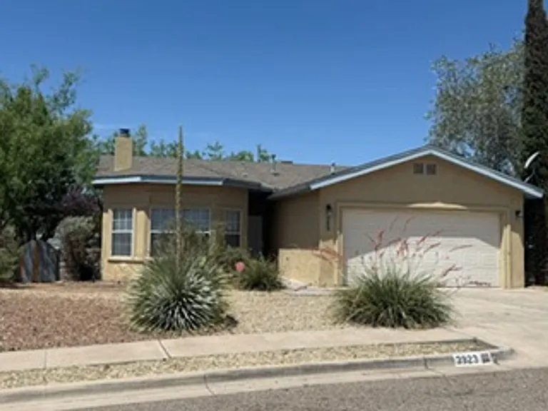 3923 Ramrod Frg — Photo 1