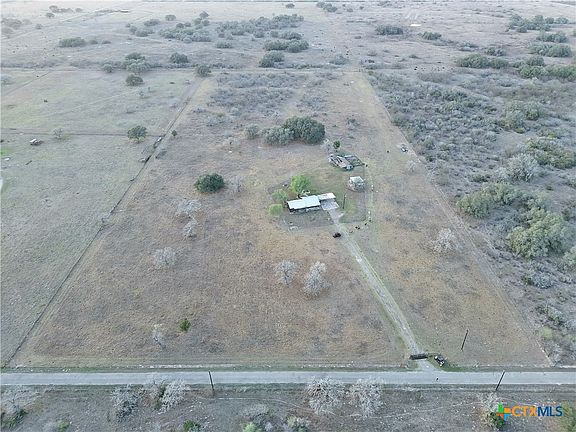2nd image of 146 Elliott Rd