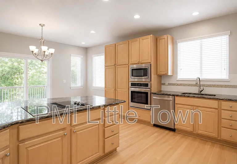 10105 Mockingbird Ln — Photo 11