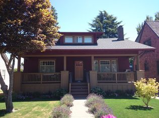 2742 Belvidere Ave SW, Seattle, WA 98126