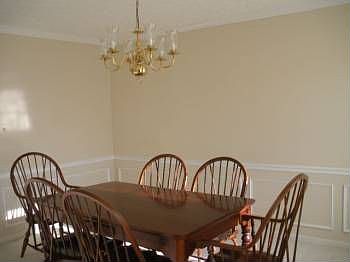 2nd image of 1760 Albert Dr